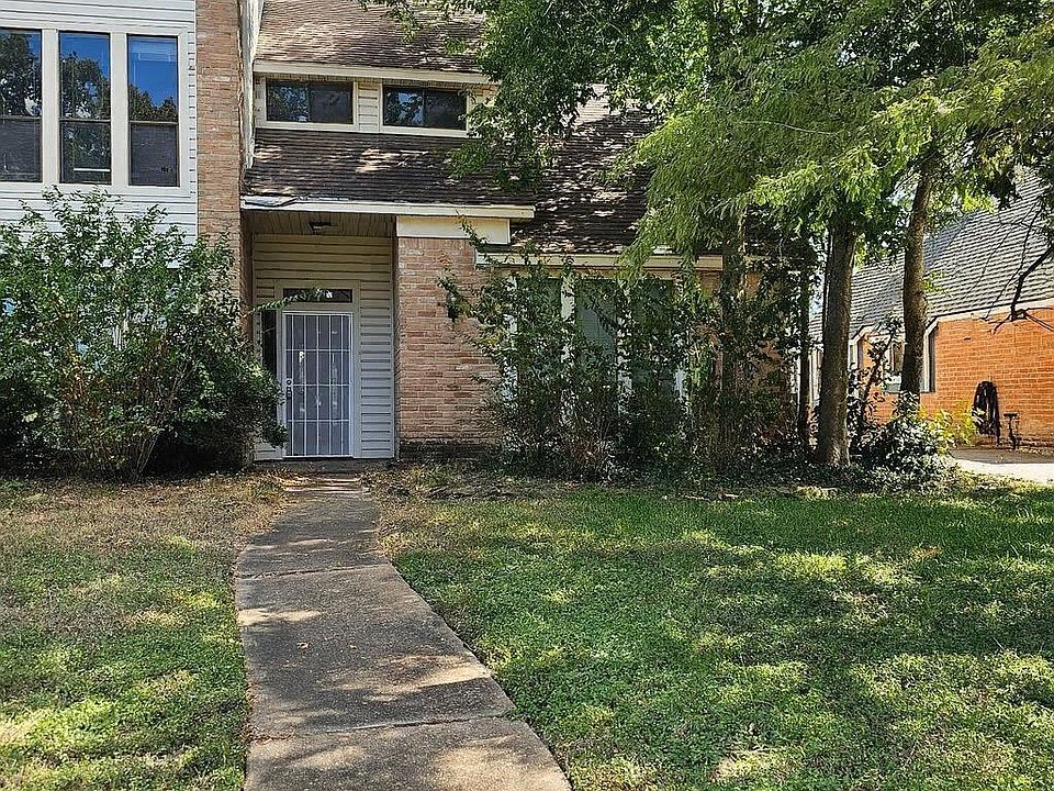 11514 Clover Lane Court in Houston, Texas
