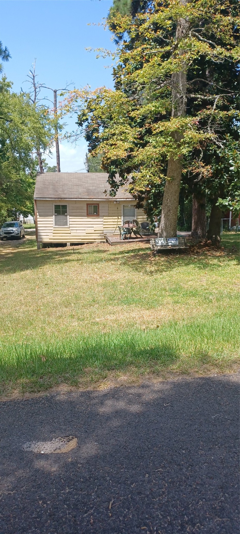 Listing photograph of 257 Hollow Oak in the Lake Livingston area, Texas