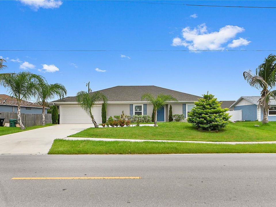 361 SW Thornhill Dr in Port St Lucie, Florida - Eaton Real Estate Company listing