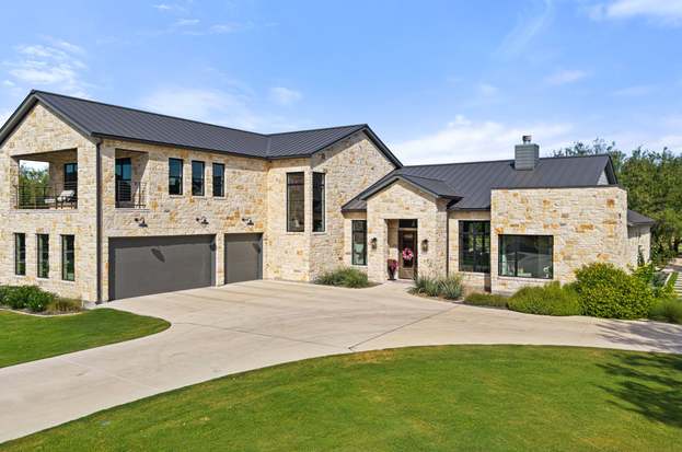506 Rhodes Rd in Victoria, Texas - Eaton Real Estate Company listing