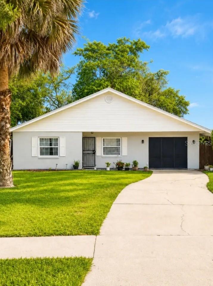 93 Glass Court pool home in Brandy Hills, Port Orange, Florida