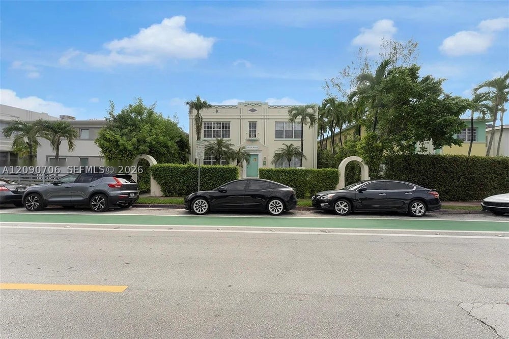 Listing photo of 1027 Euclid Ave #12 Miami Beach, FL 33139