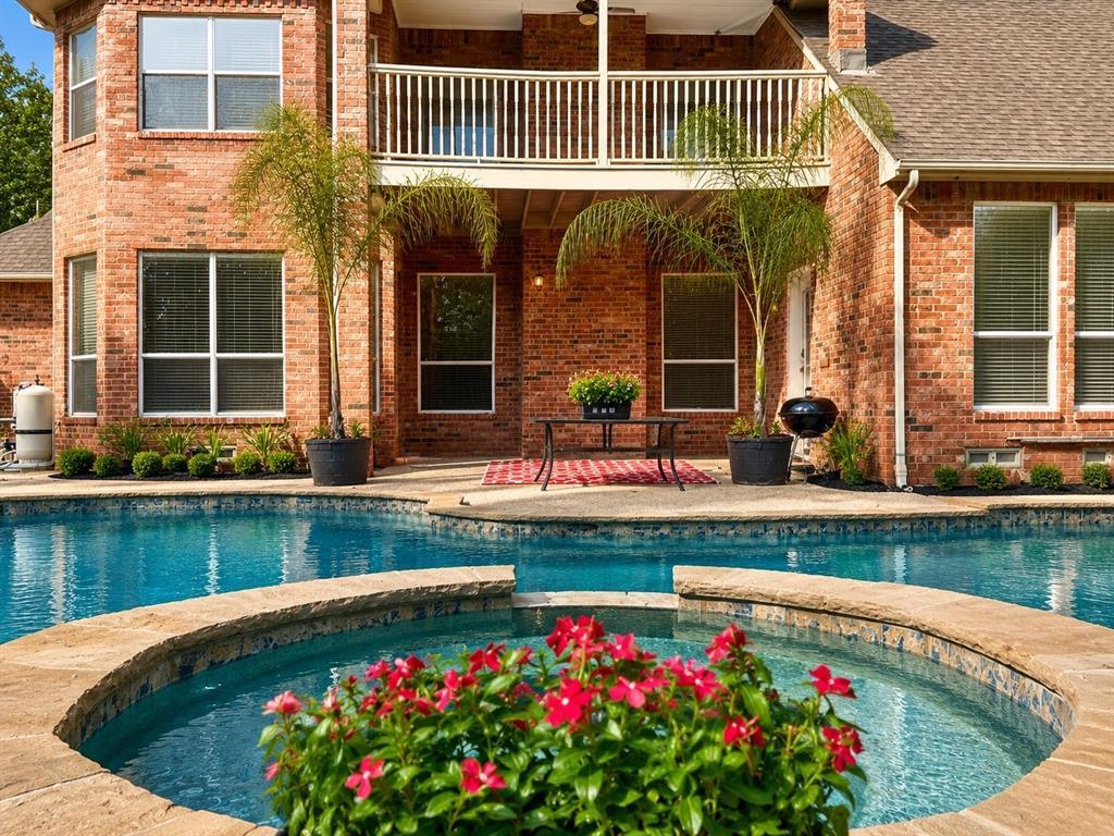 Actual property photo for 618 Oak Tree Cove in Cedar Hill, Texas