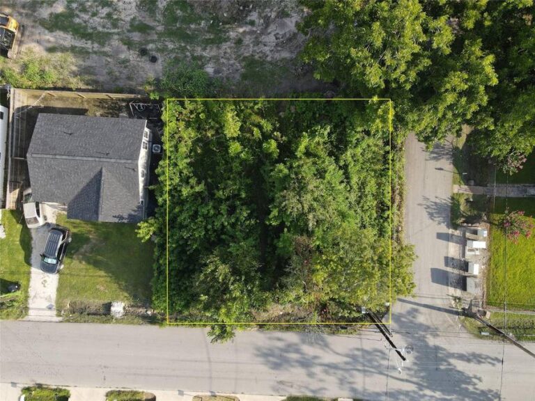 Aerial of the De Walt and Willow corner lot offered by Eaton